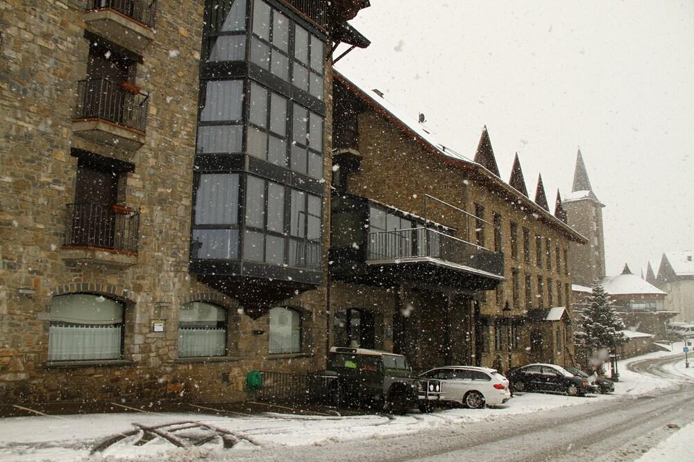 Snoe Villa De Sallent 3 Formigal Exterior foto